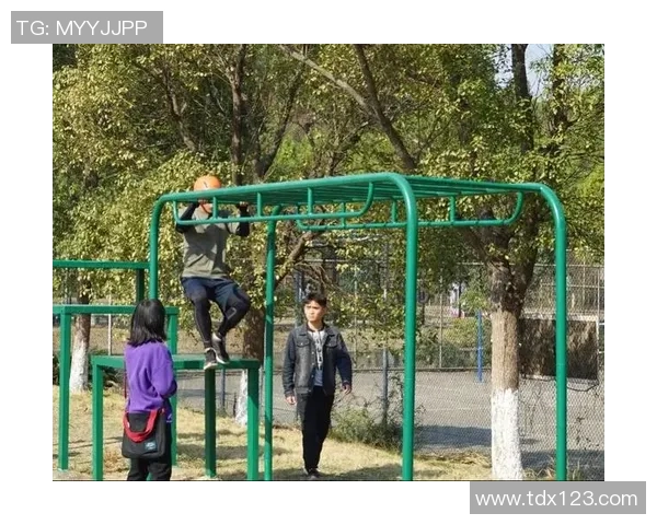 米竞技与运动男孩的历史对比与发展历程探讨